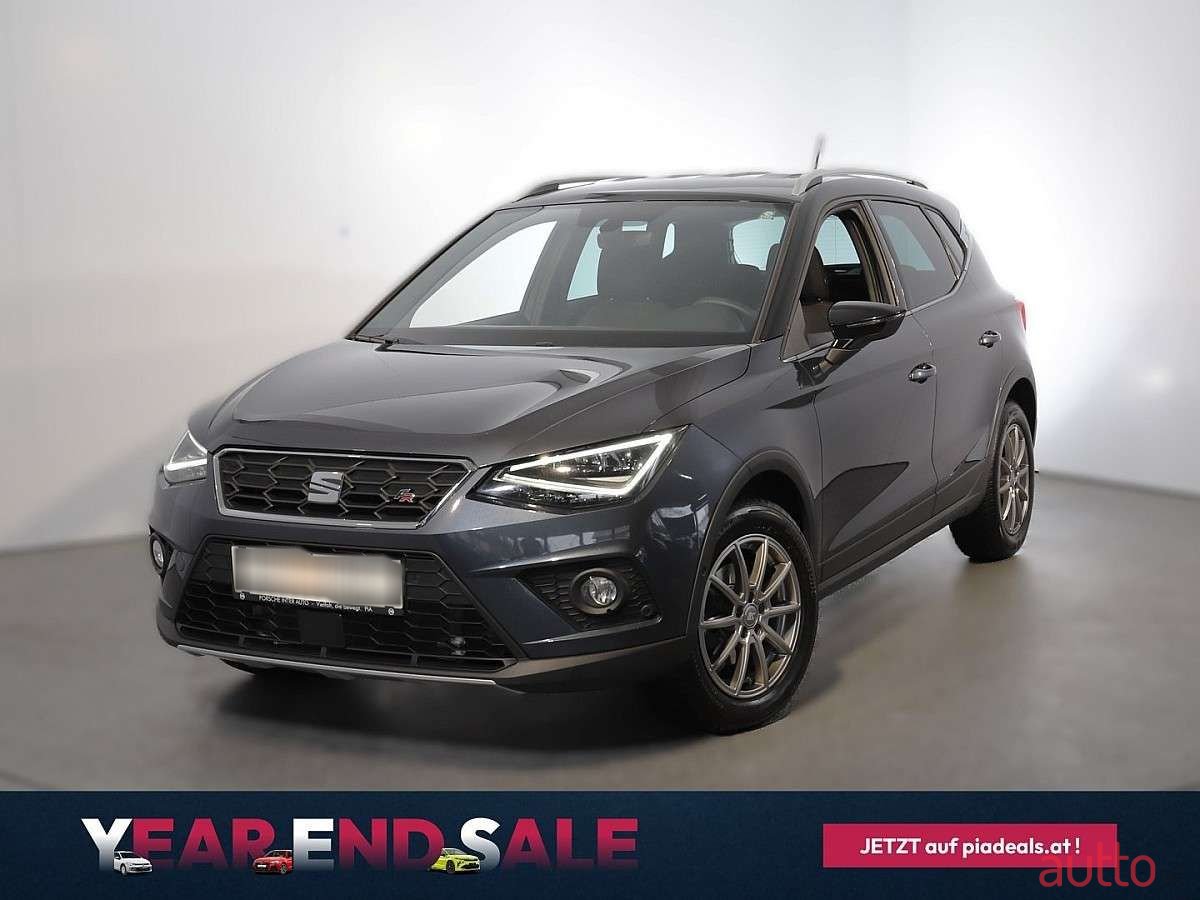 2020' SEAT Arona photo #1