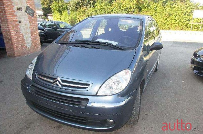 2008' Citroen Xsara Picasso photo #5