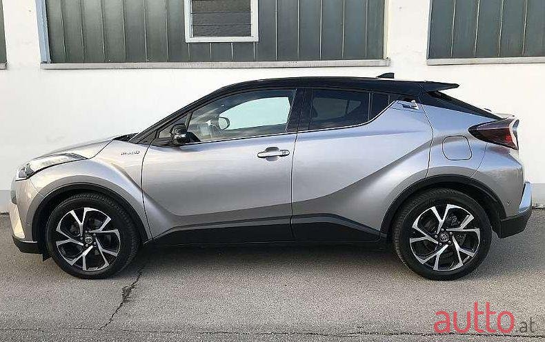 2016' Toyota C-Hr photo #2