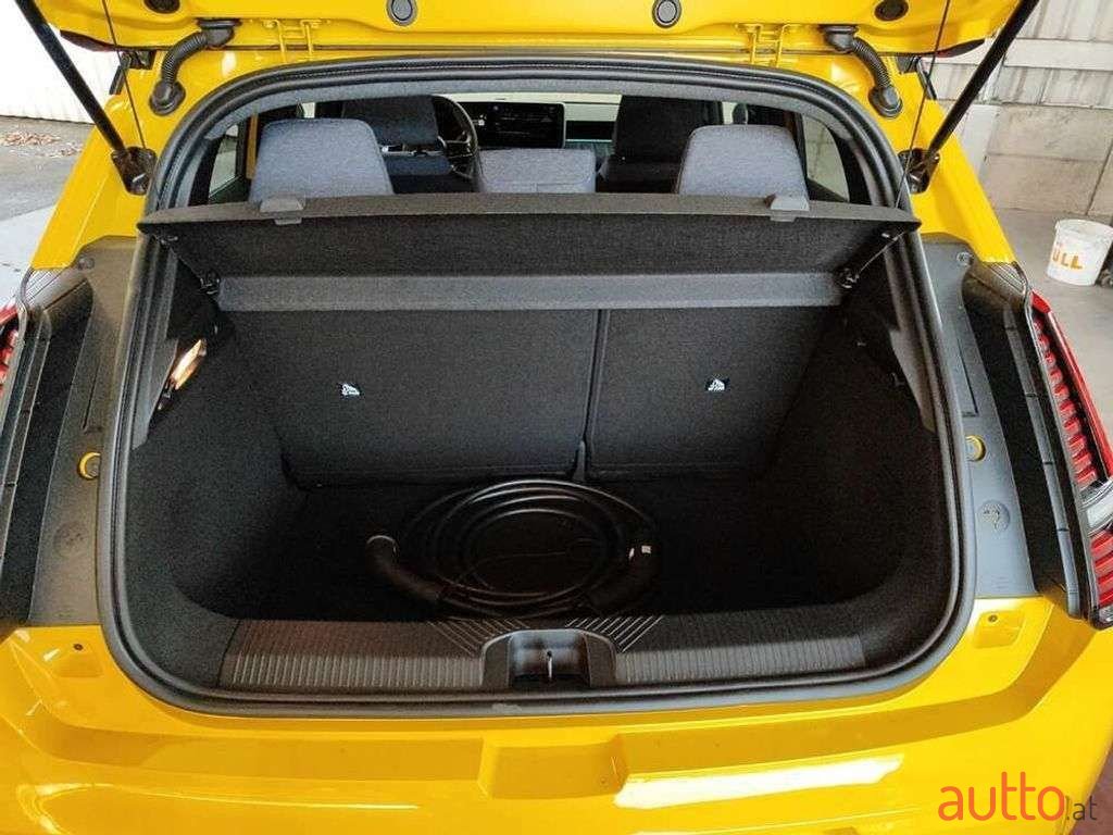 2024' Renault R5 photo #6