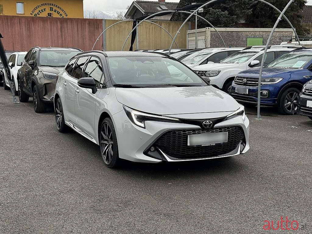 2024' Toyota Corolla photo #2