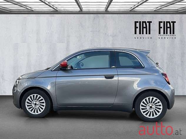 2023' Fiat 500e photo #5