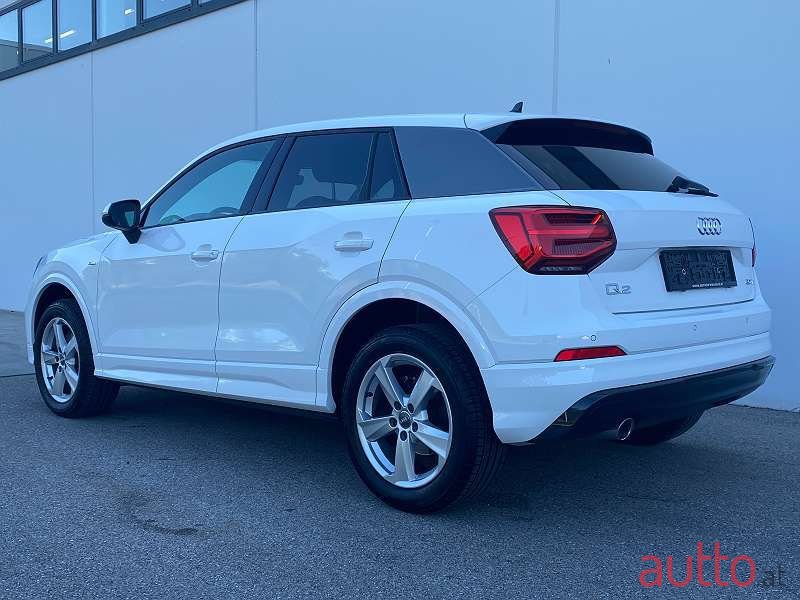 2019' Audi Q2 photo #6