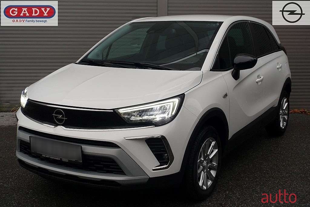 2022' Opel Crossland photo #1