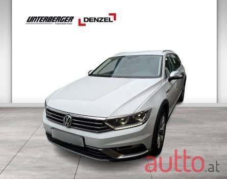 2017' Volkswagen Passat photo #1