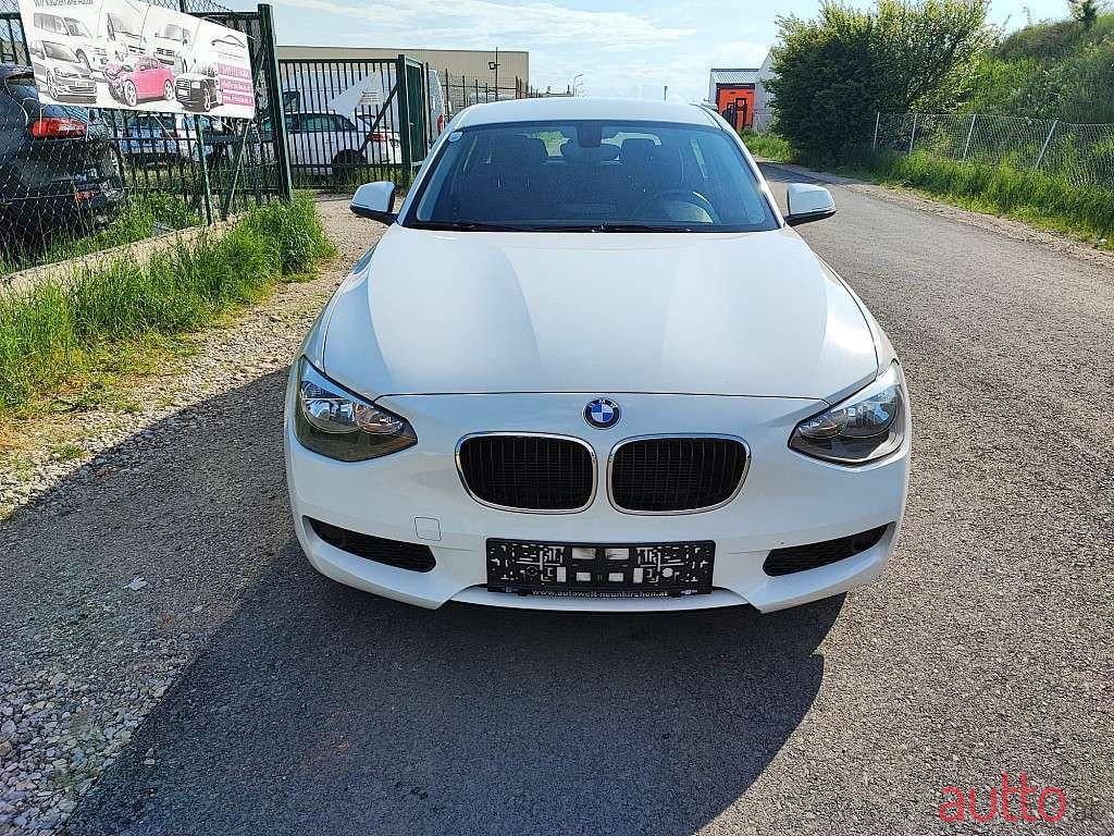 2012' BMW 1Er-Reihe photo #1