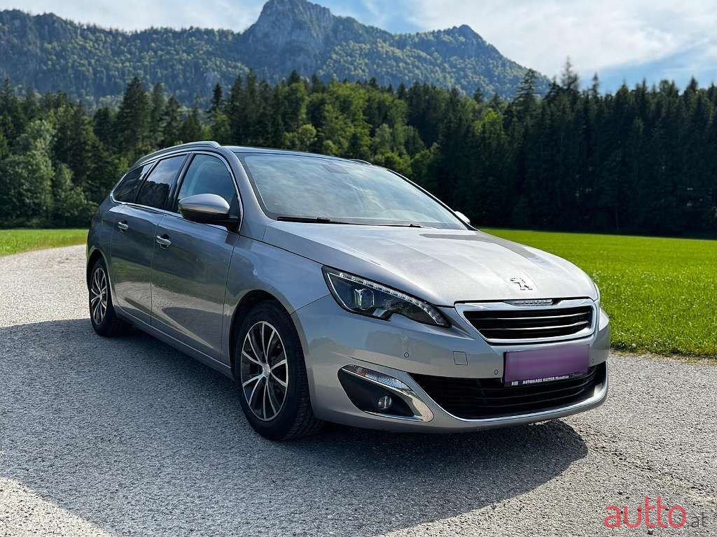 2015' Peugeot 308 photo #4