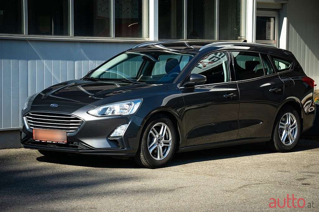 2018' Ford Focus photo #4