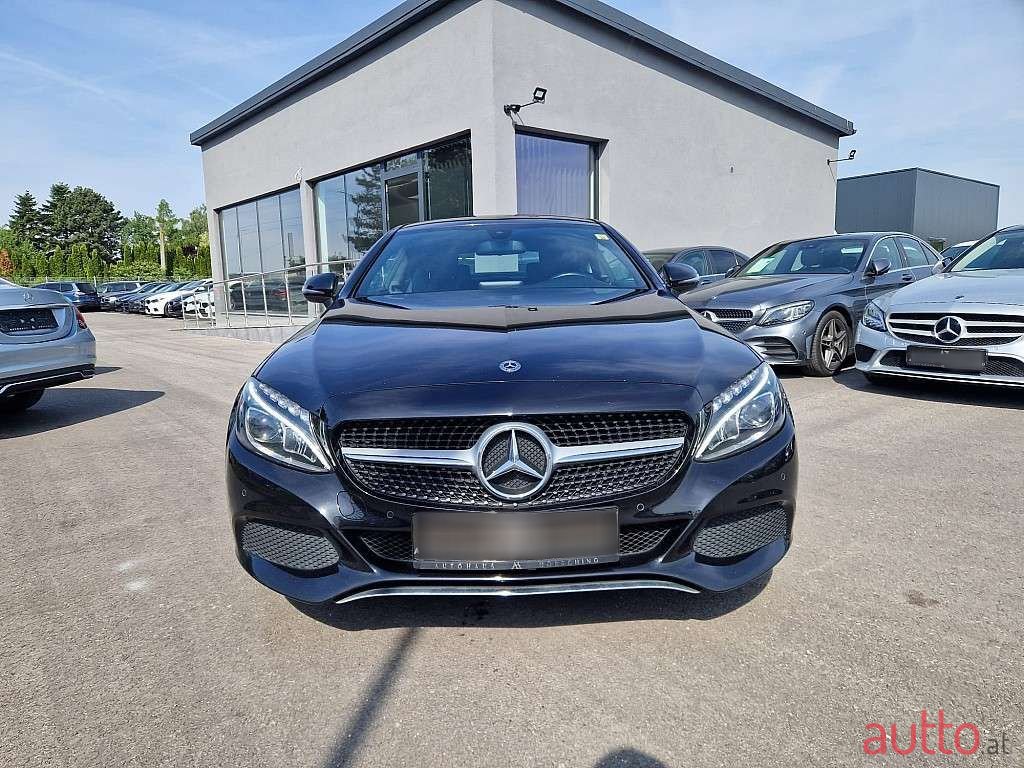 2018' Mercedes-Benz C-Klasse photo #2
