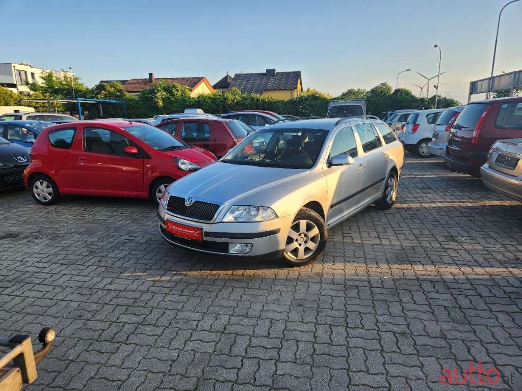 2006' Skoda Octavia photo #1