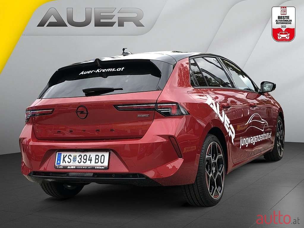 2022' Opel Astra photo #3