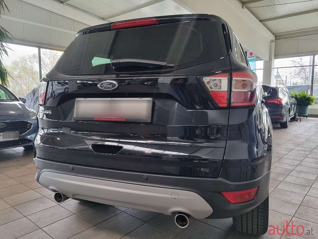 2018' Ford Kuga photo #4