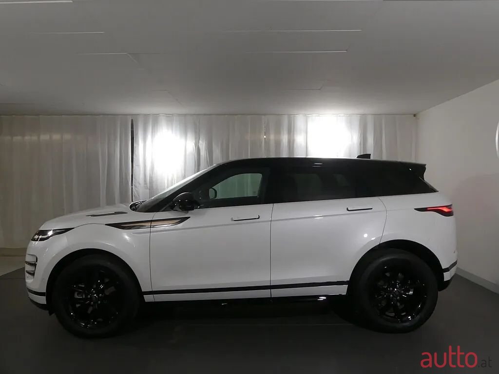 2024' Land Rover Range Rover Evoque photo #6