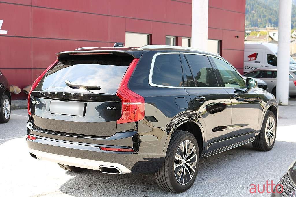 2021' Volvo XC90 photo #6