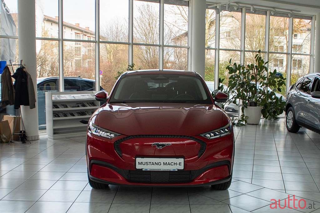 2022' Ford Mustang Mach-E photo #1