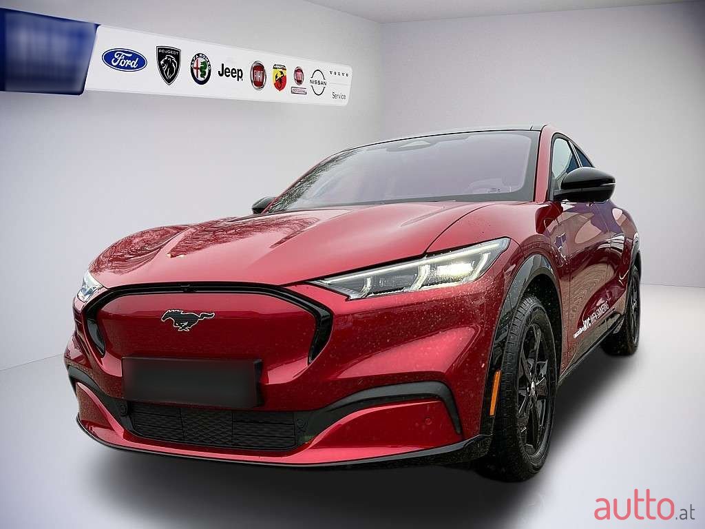 2022' Ford Mustang Mach-E photo #1