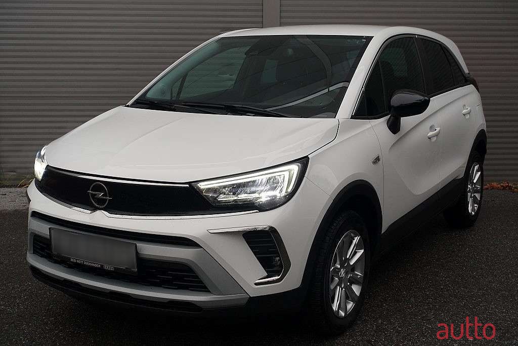2022' Opel Crossland photo #3