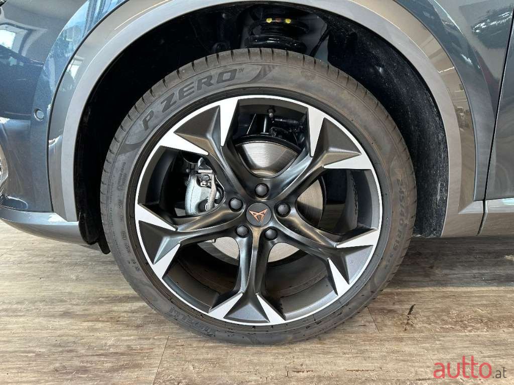 2023' Cupra Formentor photo #5