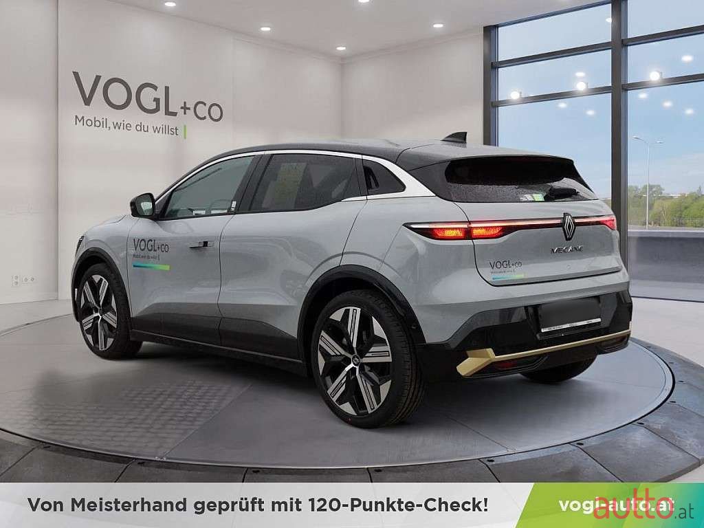 2023' Renault Megane photo #3