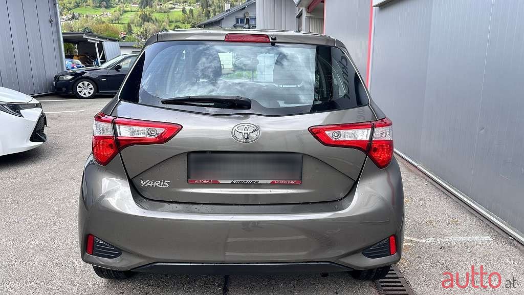2018' Toyota Yaris photo #4