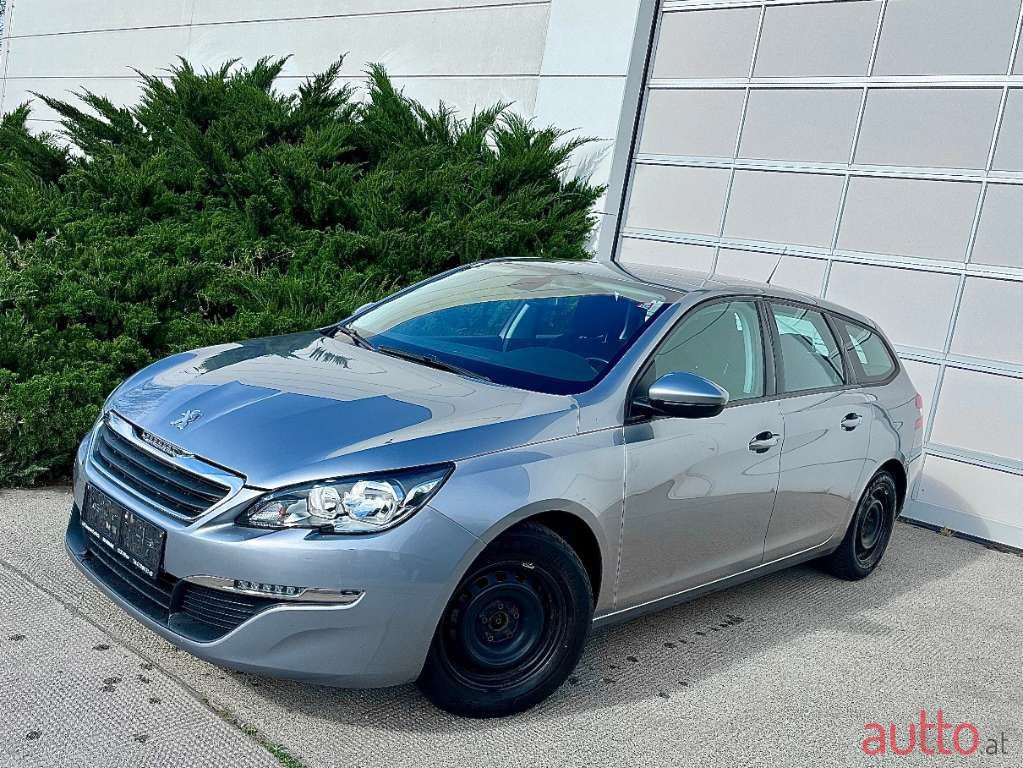 2017' Peugeot 308 photo #1