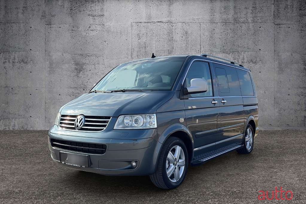 2007' Volkswagen Multivan photo #2