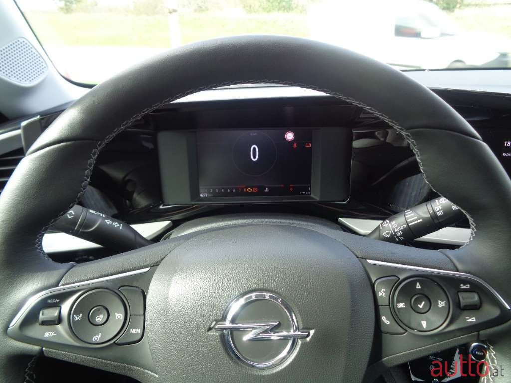 2023' Opel Mokka photo #5