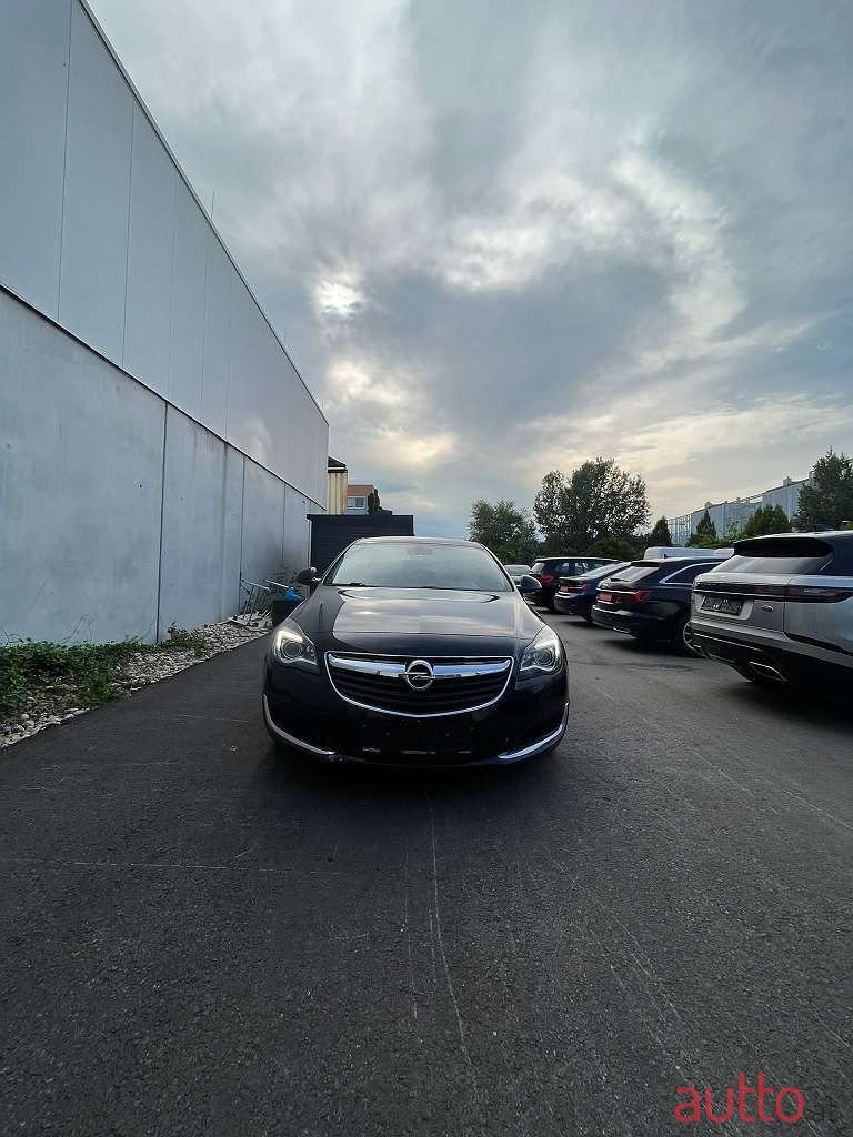 2015' Opel Insignia photo #2