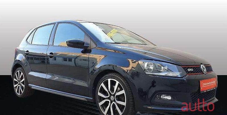 2013' Volkswagen Polo photo #1