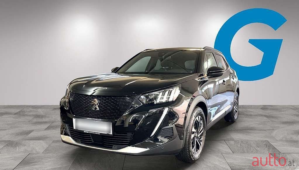 2023' Peugeot 2008 photo #1