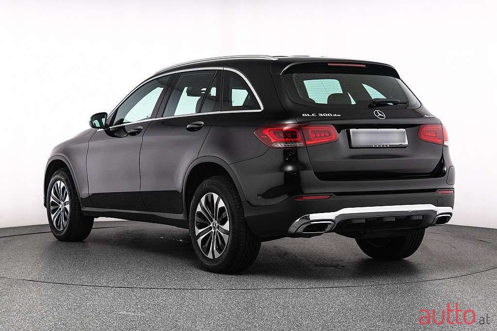 2021' Mercedes-Benz Glc-Klasse photo #4