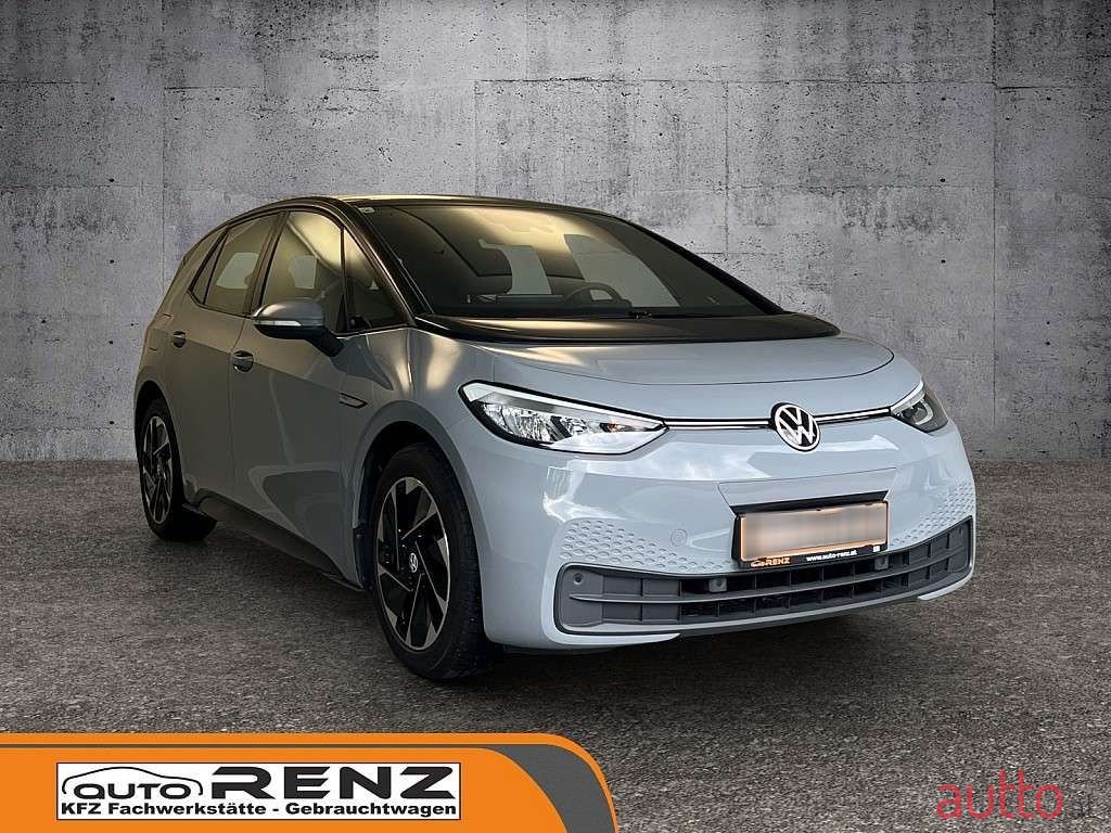 2021' Volkswagen ID.3 photo #3