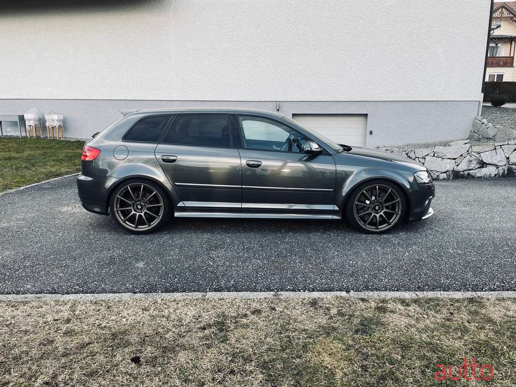 2012' Audi A3 photo #4