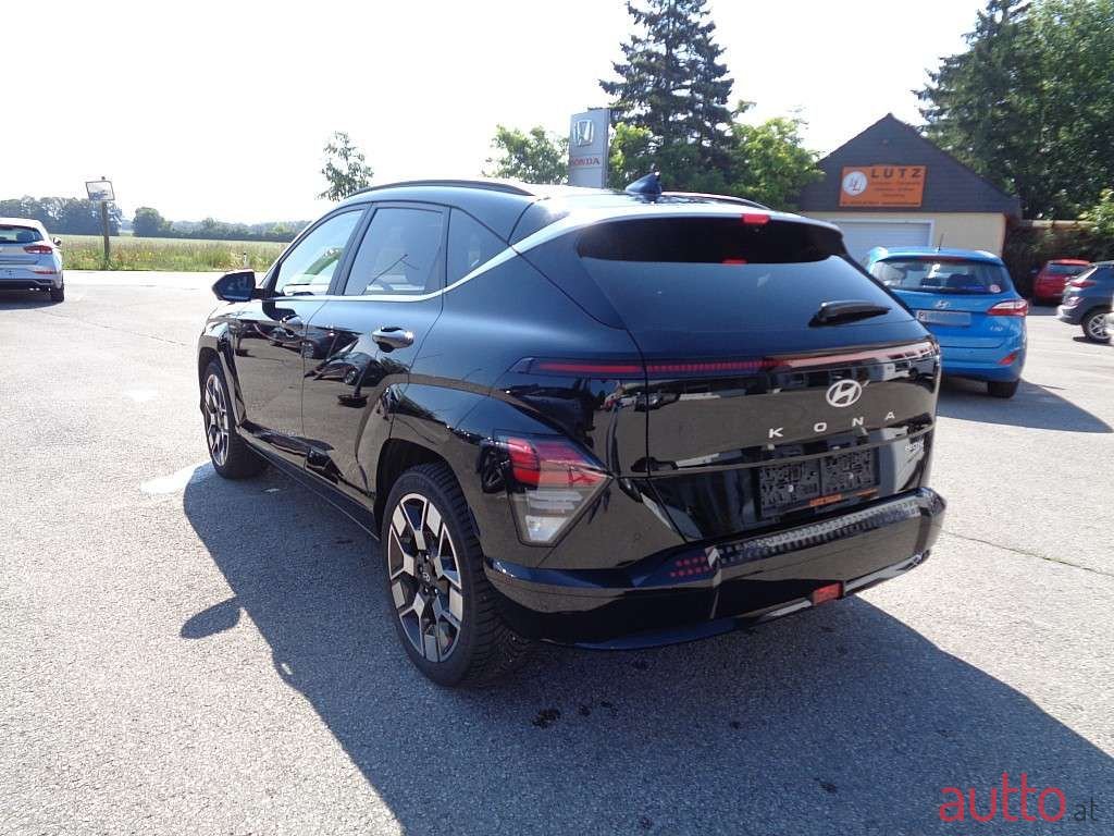 2024' Hyundai Kona photo #3