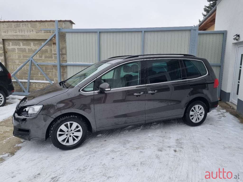 2014' Volkswagen Sharan photo #6