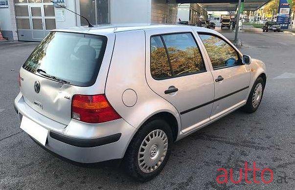 1998' Volkswagen Golf photo #5