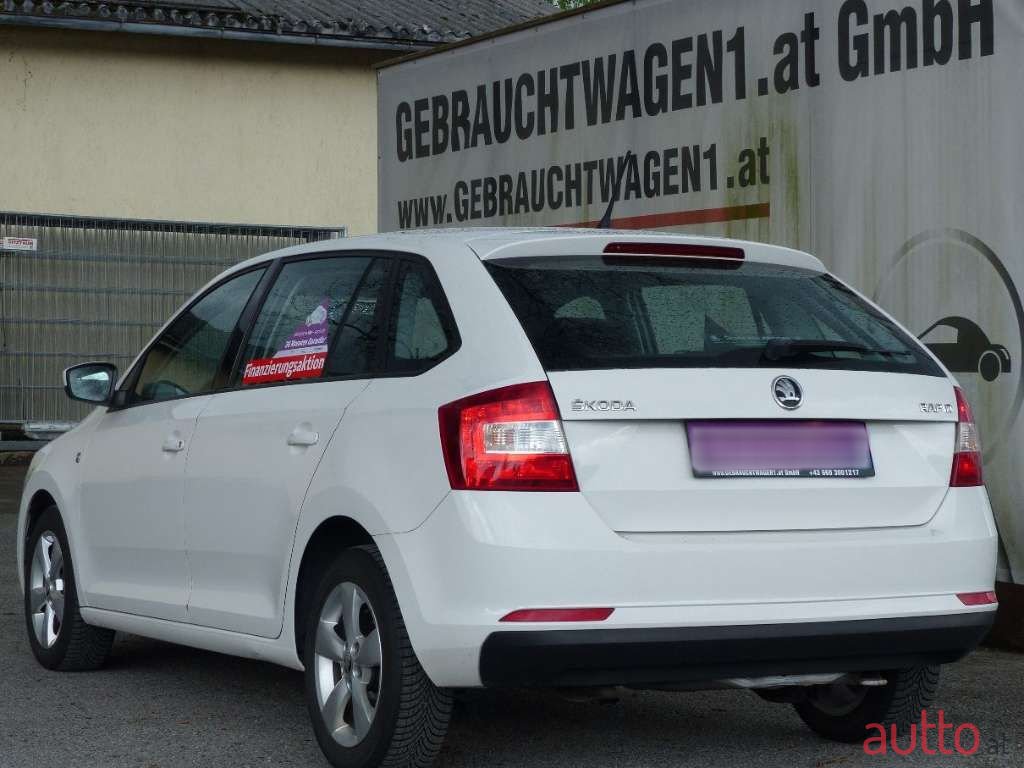 2015' Skoda Rapid photo #5