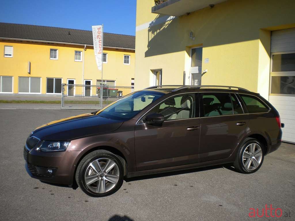 2014' Skoda Octavia photo #3