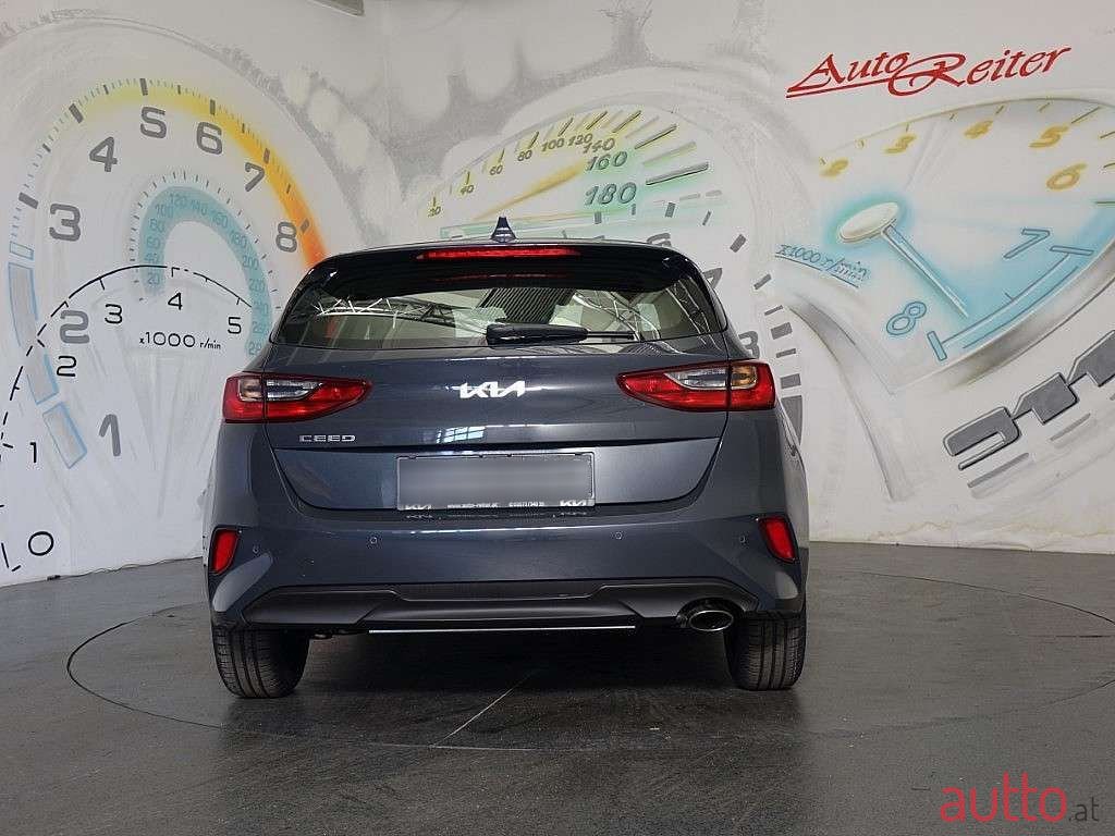 2024' Kia Ceed photo #5