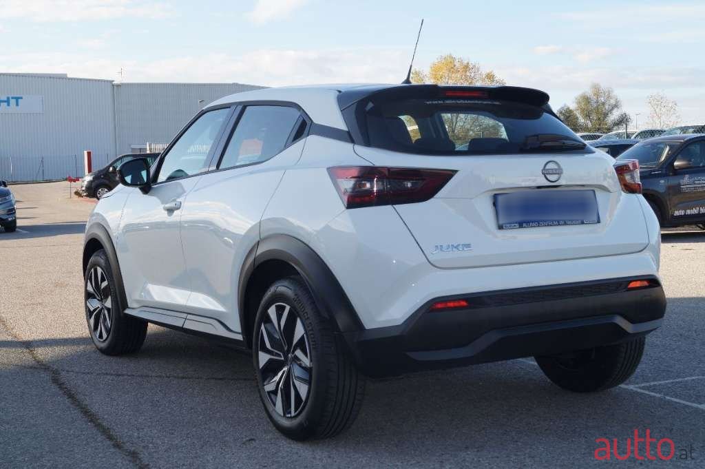 2023' Nissan Juke photo #3