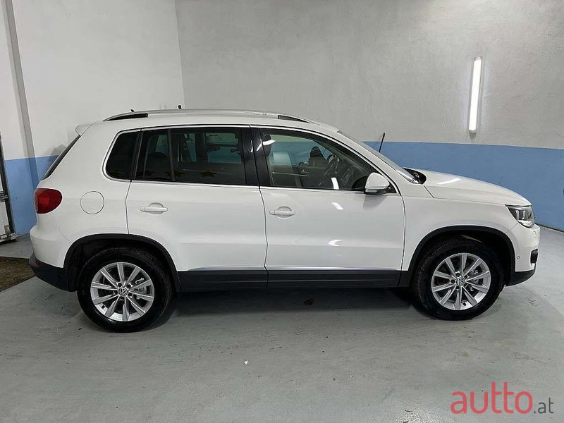 2013' Volkswagen Tiguan photo #6