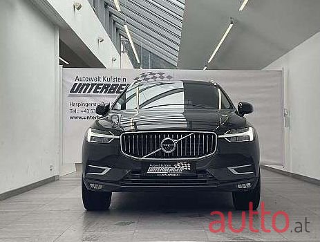 2019' Volvo XC60 photo #2