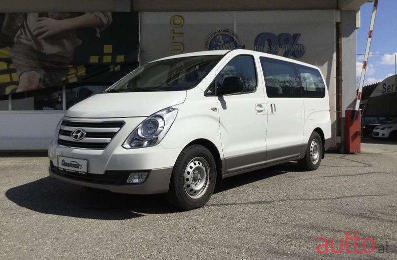 2017' Hyundai H-1 photo #1