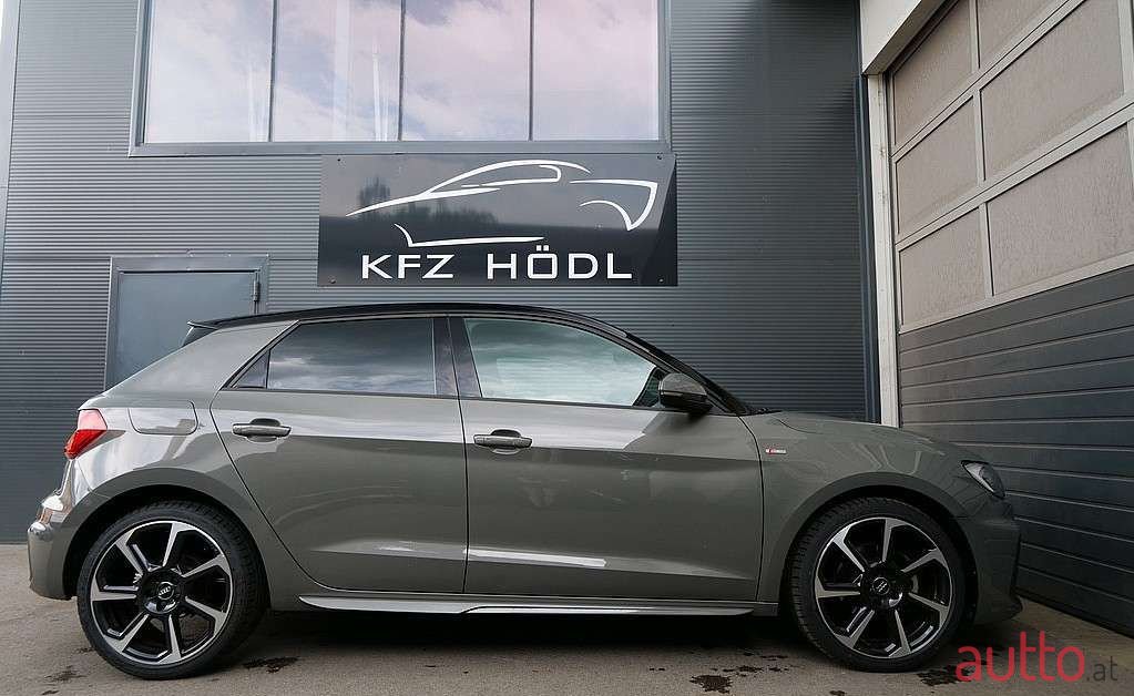 2018' Audi A1 photo #4