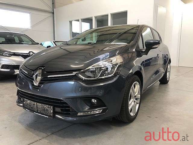 2017' Renault Clio photo #1