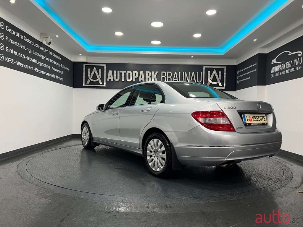 2009' Mercedes-Benz C-Klasse photo #2