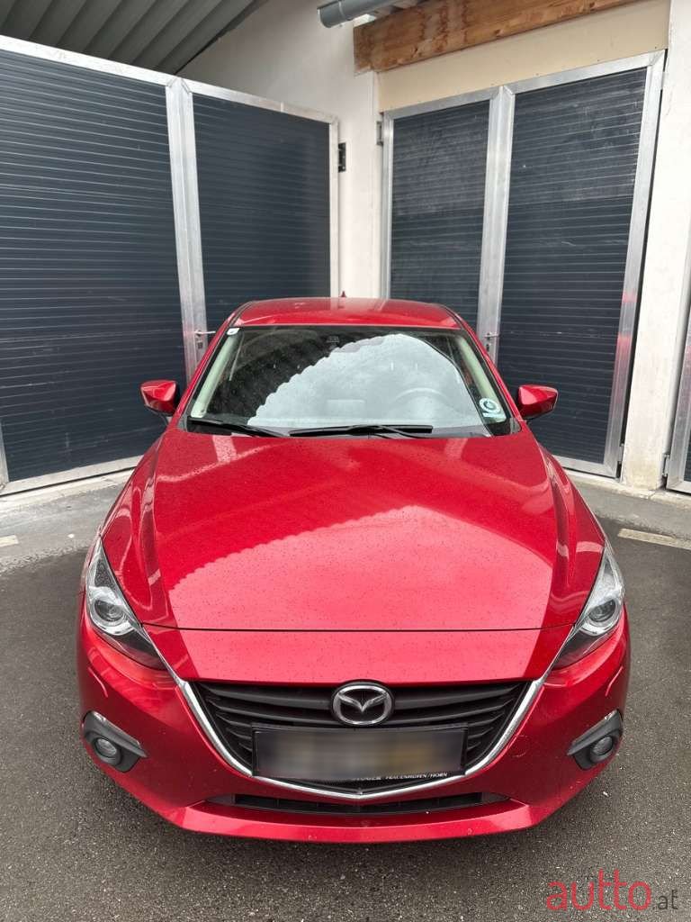 2015' Mazda Mazda3 photo #2