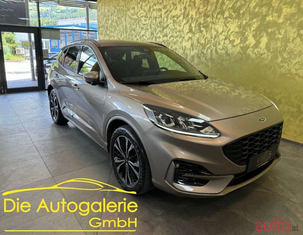 2020' Ford Kuga photo #1