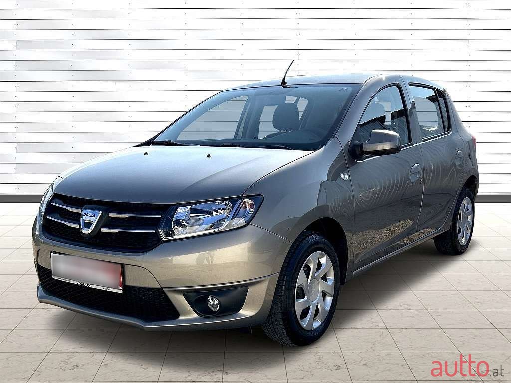 2015' Dacia Sandero photo #1