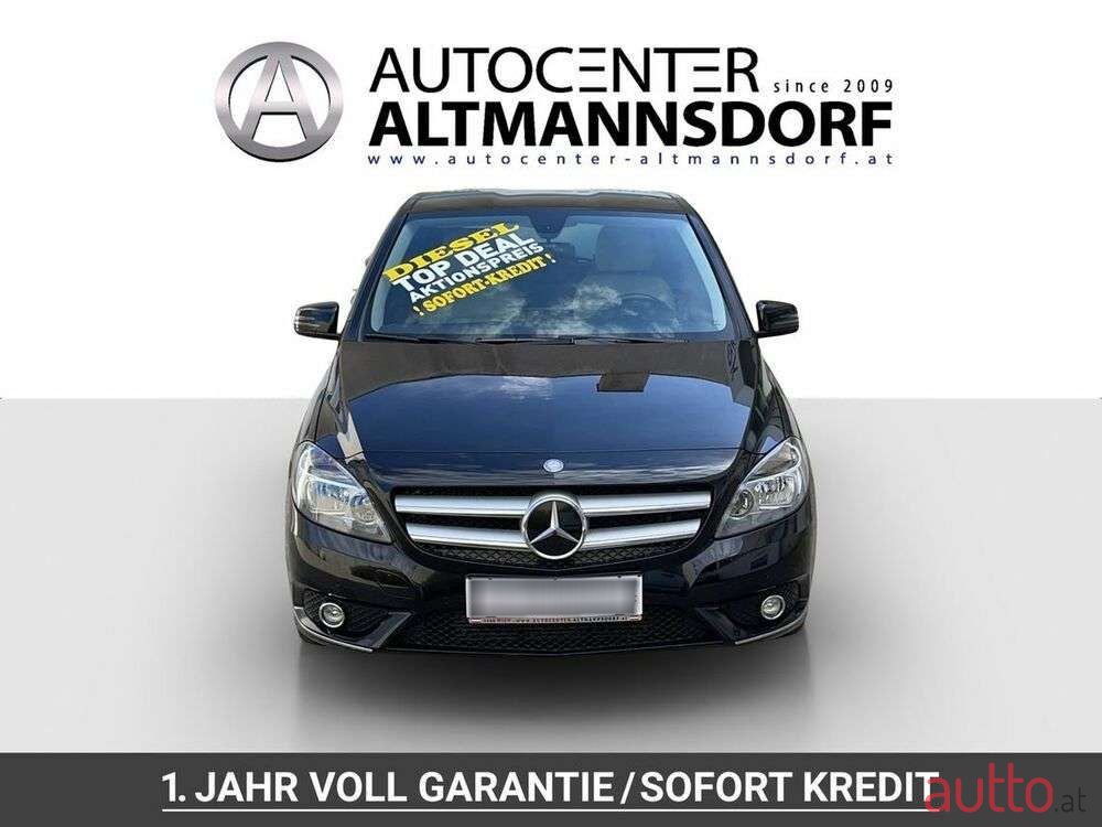 2013' Mercedes-Benz B-Klasse photo #4